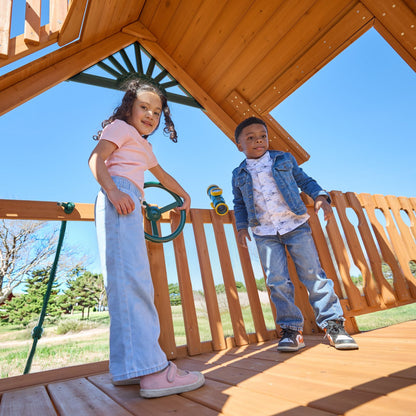 Summerville Deluxe Swing Set